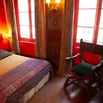 Le Marais Chic Ac